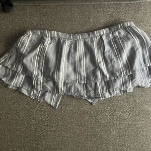 Two piece Hollister set